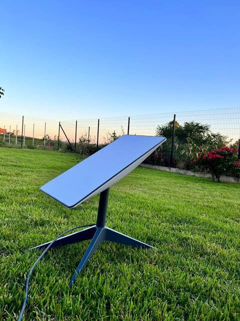 Starlink Antena via satélite